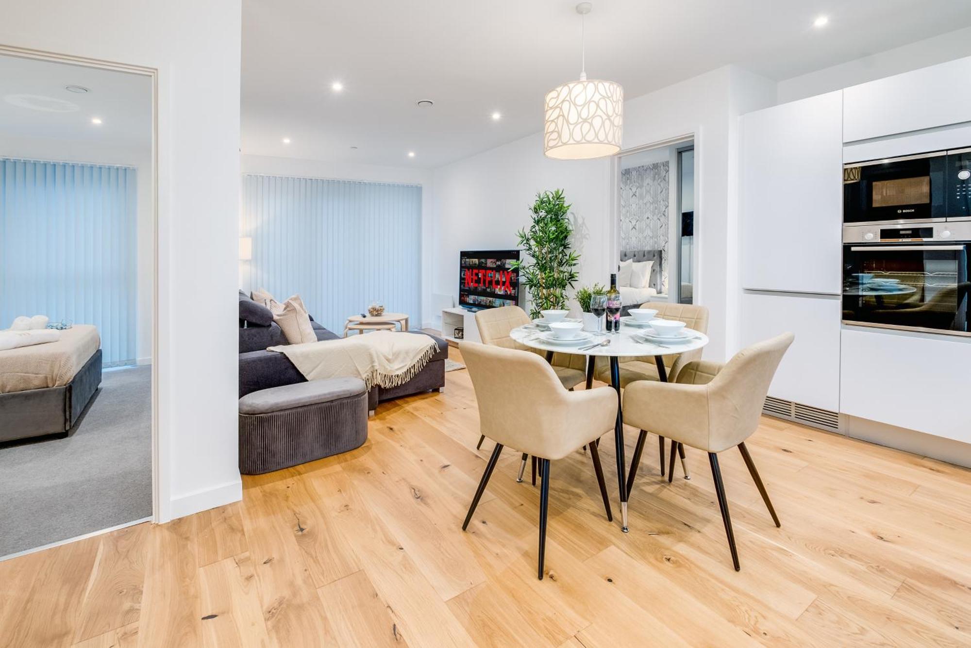 Pluxa Creme Opulence 5 Star Beautiful High End Apartment In Birmingham City Centre מראה חיצוני תמונה